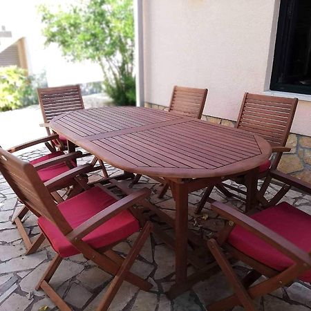 Apartments Ivana Loviste Ngoại thất bức ảnh